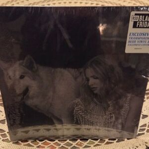 ♡ new lana del rey chemtrails over the country club RSD translucent blue vinyl ♡